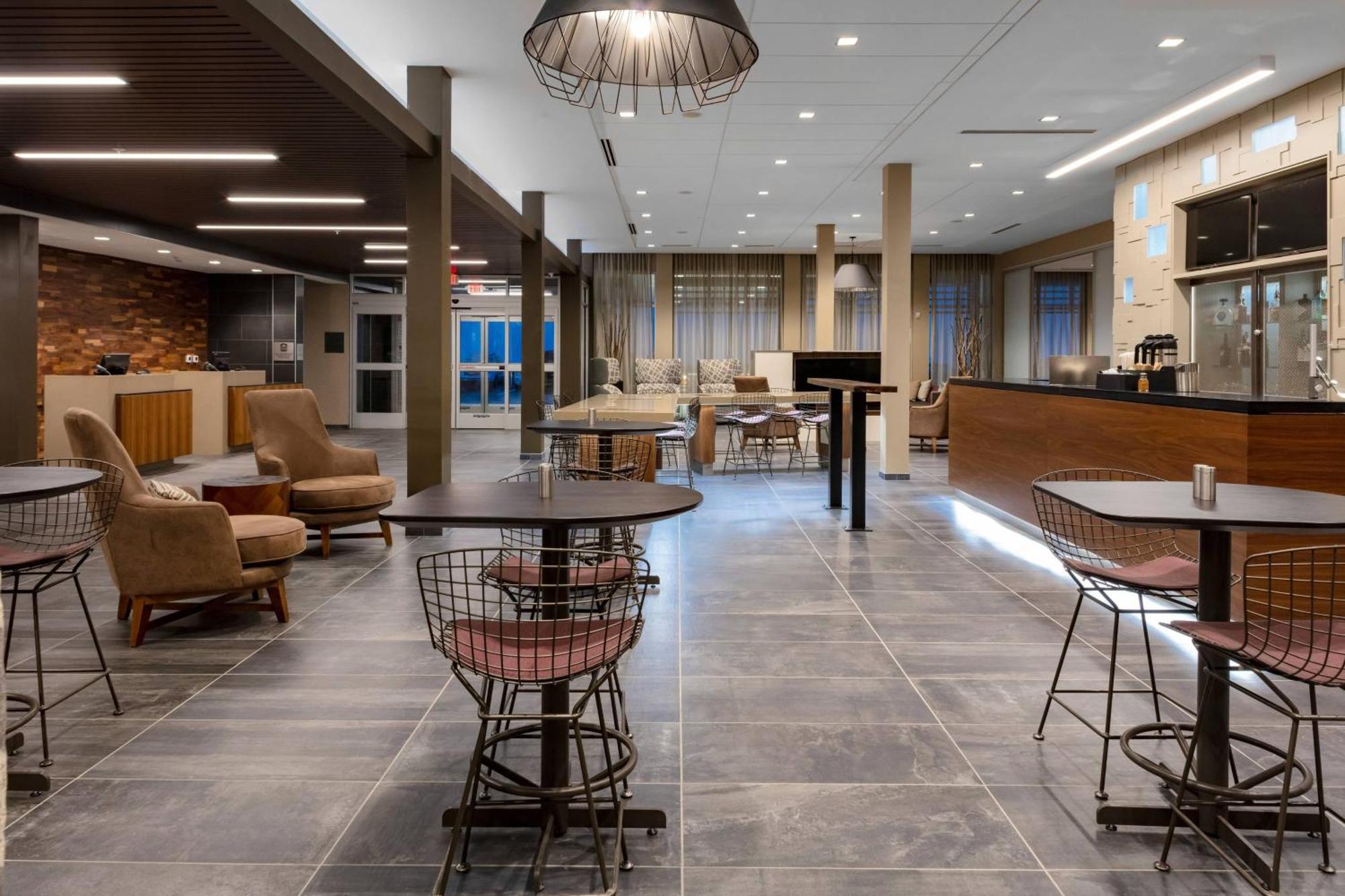 Hotel Courtyard By Marriott Indianapolis West-Speedway Exterior foto