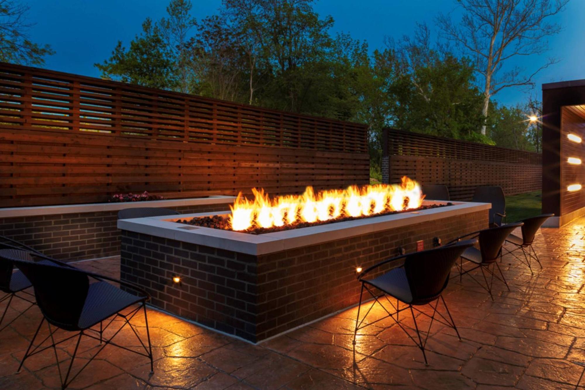 Hotel Courtyard By Marriott Indianapolis West-Speedway Exterior foto